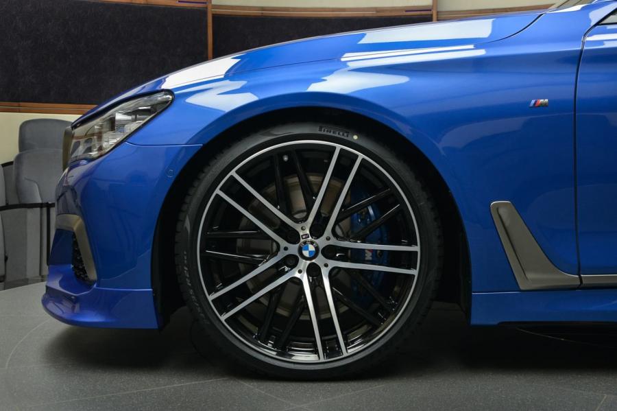 Колеса BMW M760Li xDrive by Abu Dhabi Motors 2017 года  (фото 4 из 17)
